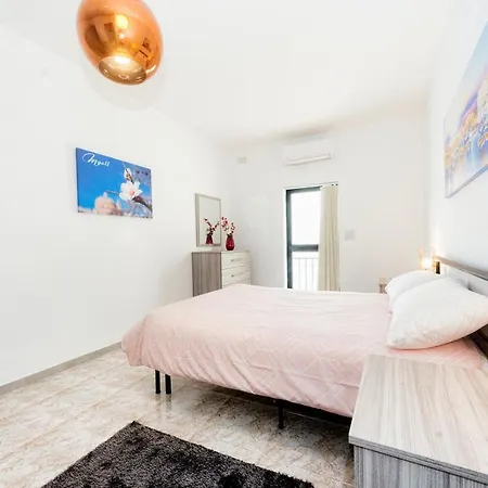 3 Bedroom Entire Apartament